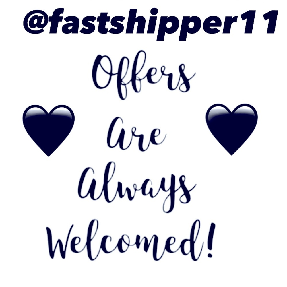 🖤Reasonable offers always welcome!🖤